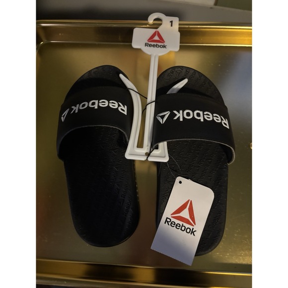 NEW Reebok Memory Foam Slide Sandals - USA Seller - Red & Black - Size 1 US - Picture 2 of 5